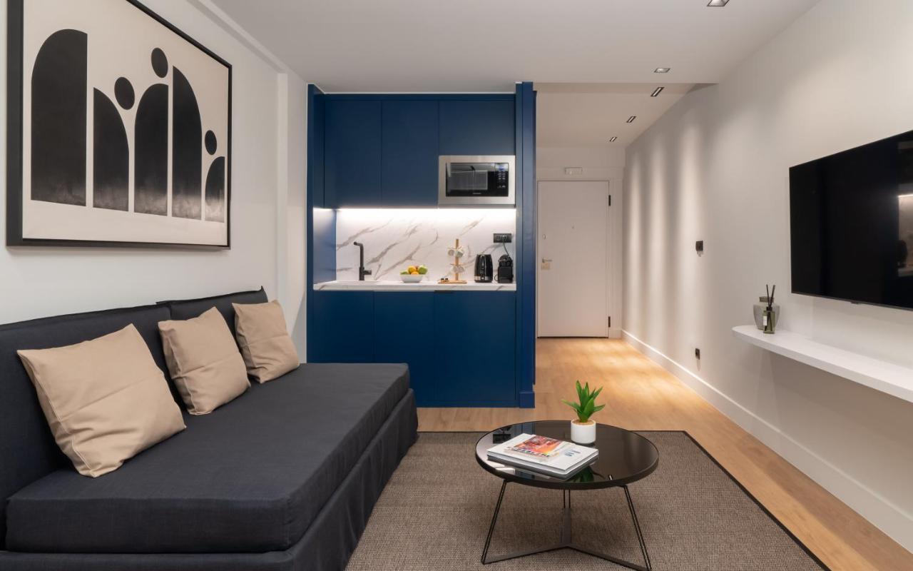 Dion Luxury Suites Atenas Exterior foto