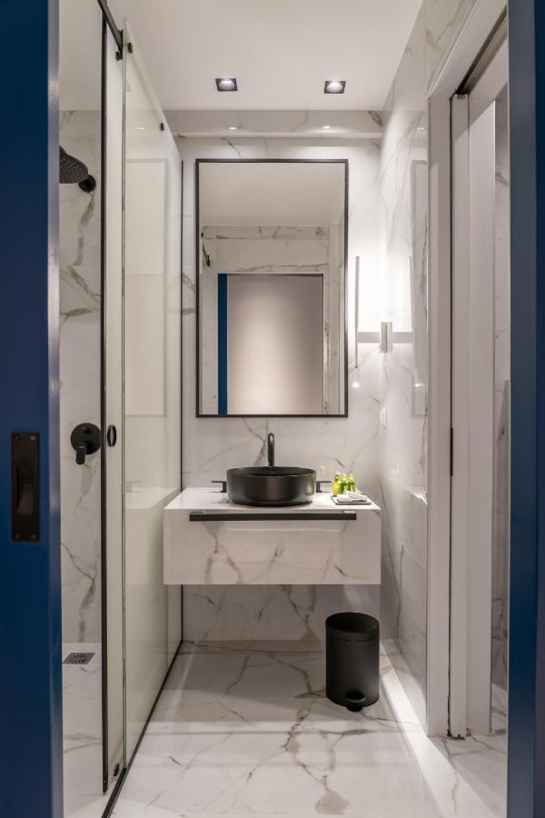 Dion Luxury Suites Atenas Exterior foto