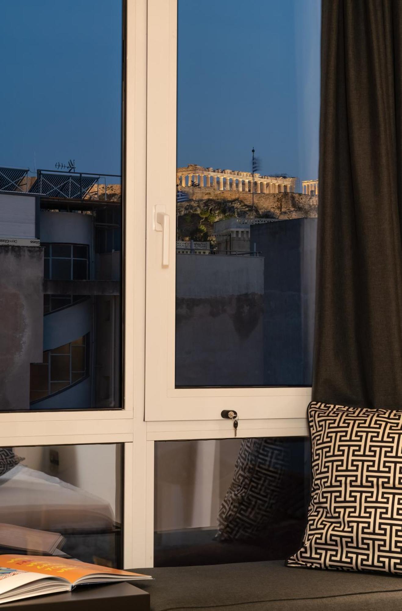 Dion Luxury Suites Atenas Exterior foto